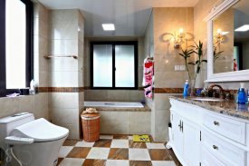 告訴你關(guān)于商務(wù)酒店的特點及裝修設(shè)計?。?！