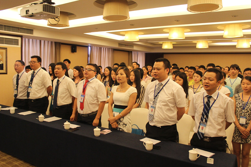 堅定信心，謀劃全年——新思路召開六月工作總