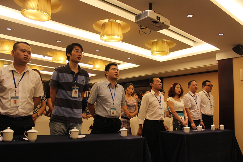 堅定信心，再創(chuàng)奇跡——新思路裝飾召開八月工